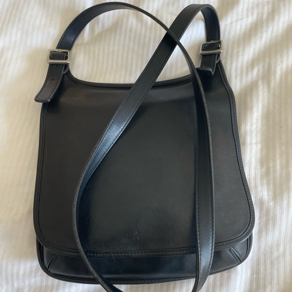 Vintage Coach 9135 Slim Legacy /Small Hippie Flap (1999) Black